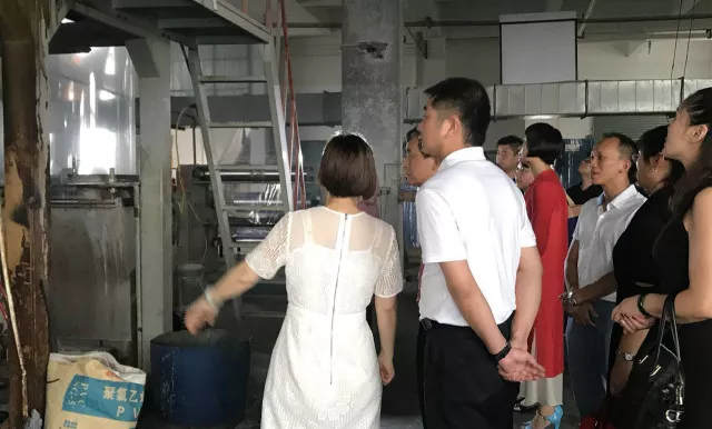 熱烈歡迎佛山市河南省商會(huì)領(lǐng)導(dǎo)蒞臨廣一塑薄膜有限公司參觀指導(dǎo)工作！